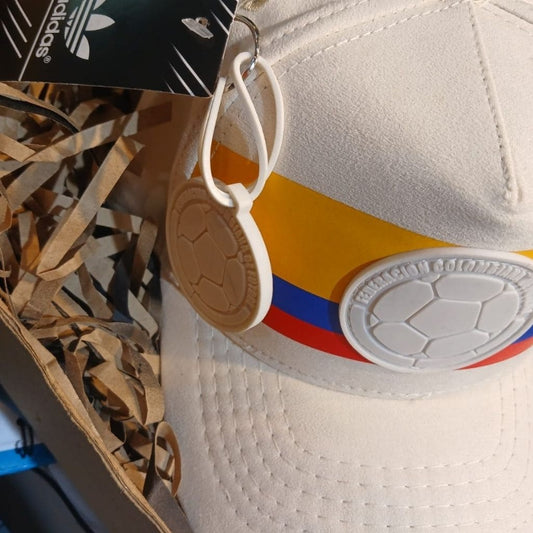 Gorra Edición Centenario 100 Años – Pasión Tricolor colombia